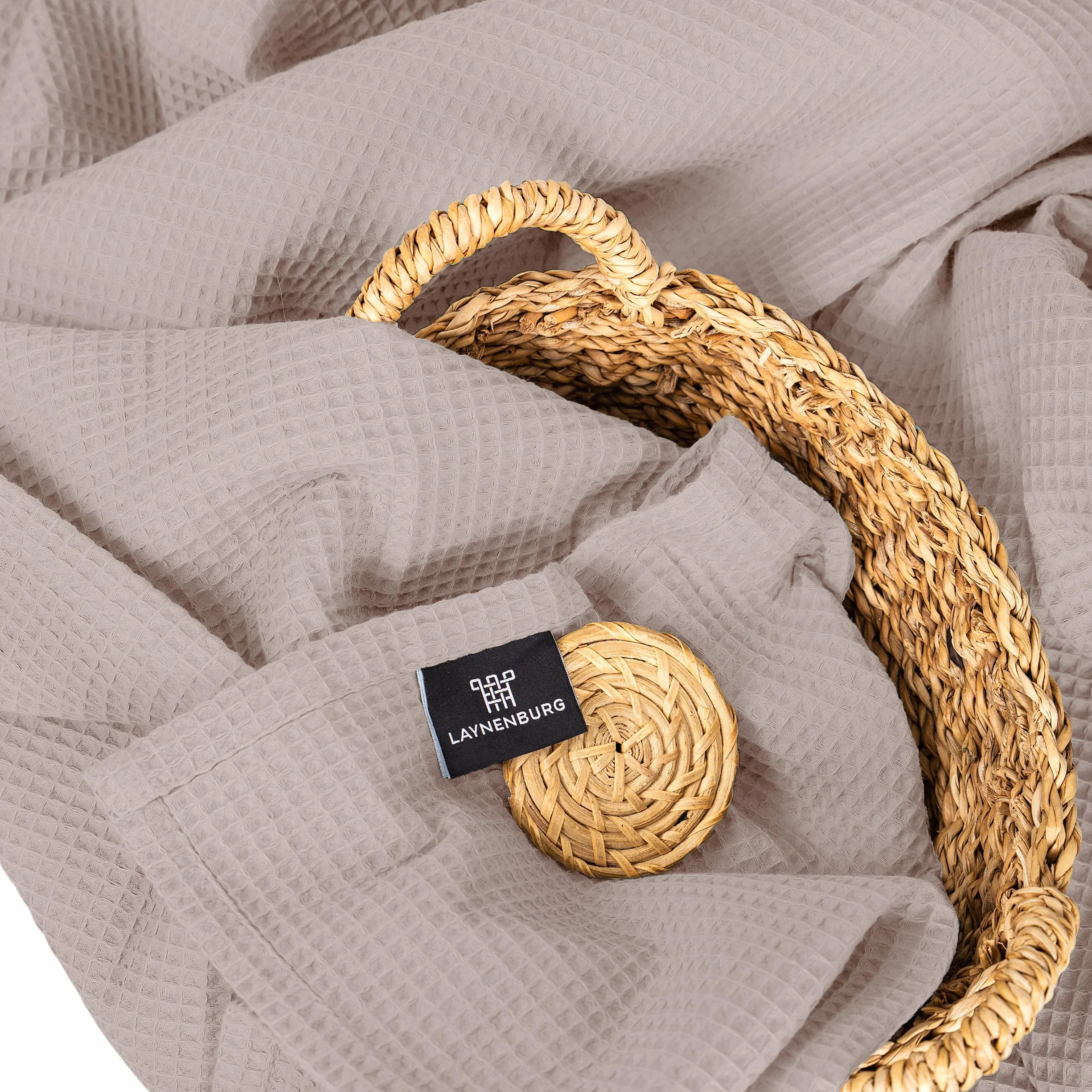 LAYNENBURG Narzuta premium 180 x 220 cm - Waflowa pique 100% bawełna - lekka narzuta domowa o wyglądzie waflowym - narzuta bawełniana jako narzuta na łóżko, narzuta na sofę, narzuta na kanapę - koc na