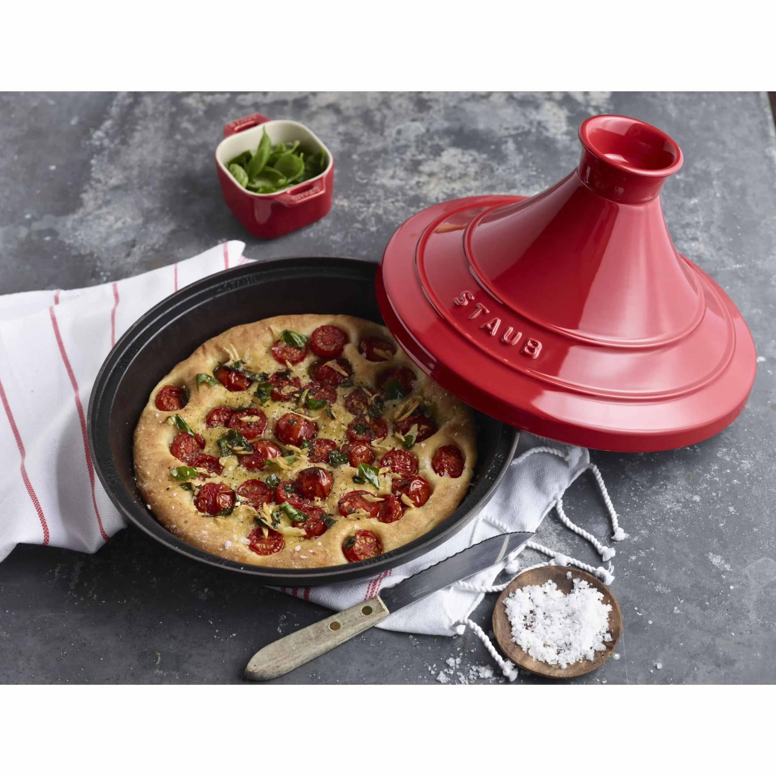Staub Tajine, Gusseisen, Kirschrot, 28 x 28 x 20 cm, 1 Einheiten