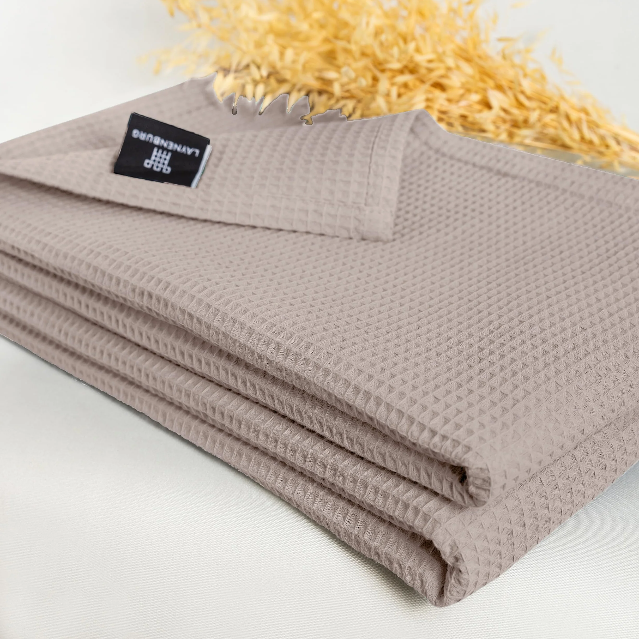 LAYNENBURG Narzuta premium 180 x 220 cm - Waflowa pique 100% bawełna - lekka narzuta domowa o wyglądzie waflowym - narzuta bawełniana jako narzuta na łóżko, narzuta na sofę, narzuta na kanapę - koc na