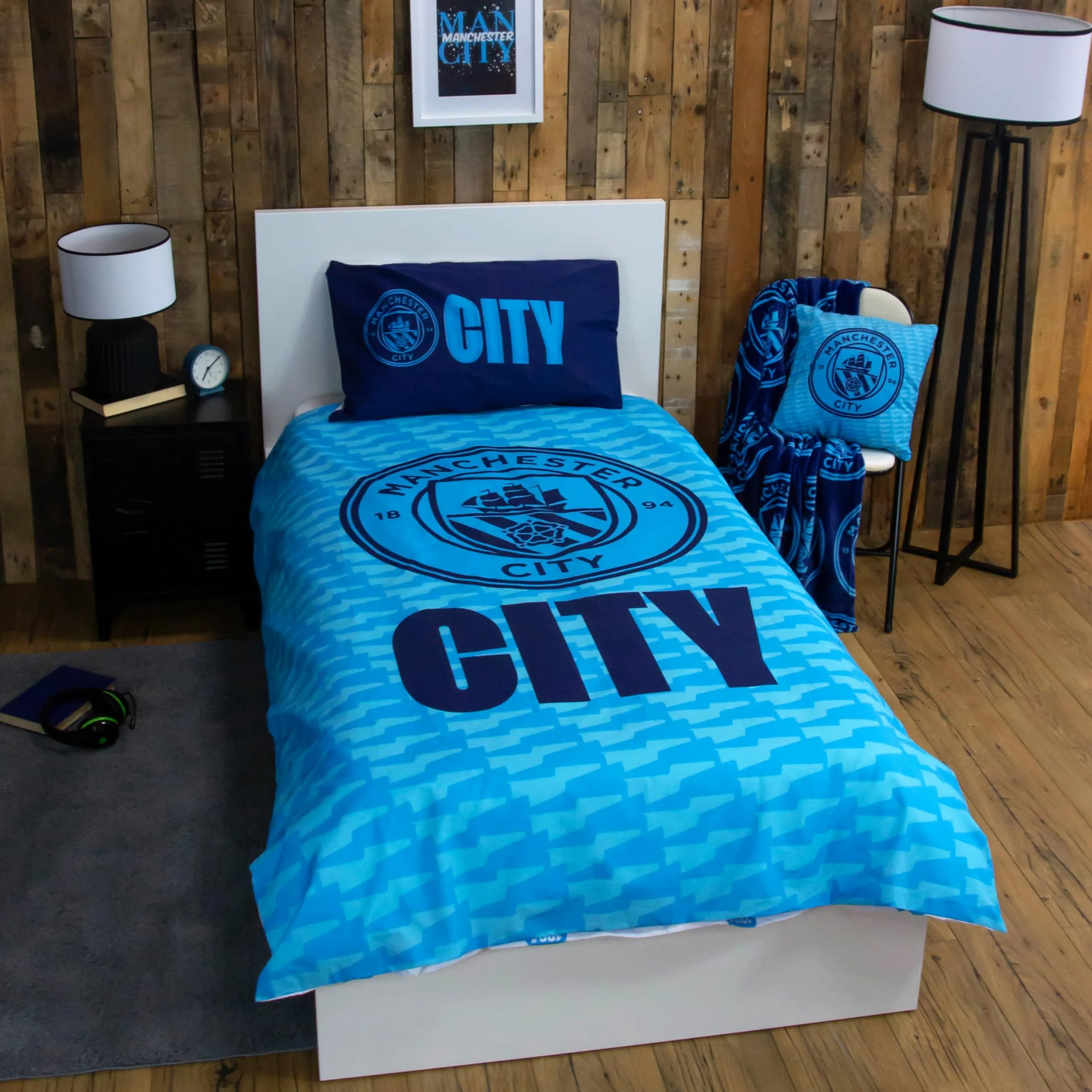 Manchester City Oficjalny Zestaw Poszewek na Kołdrę FC Character World Crestcol Niebieska Dwustronna Piłkarska